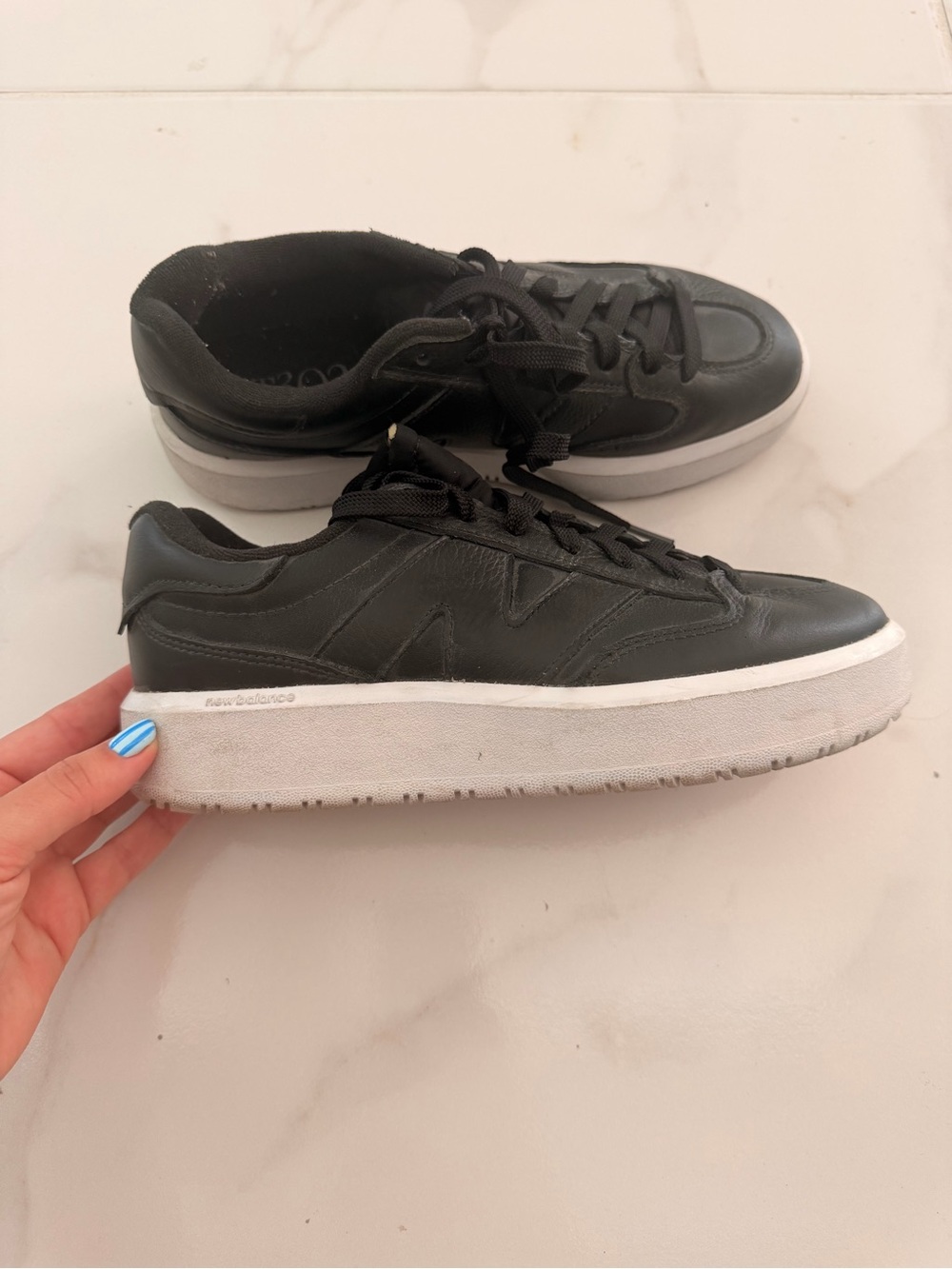 New Balance Black Leather Sneakers – Casual Everyday Shoes
